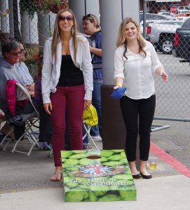 7-Seas-Brewing-Anniversary-Bash-cornhole-friend